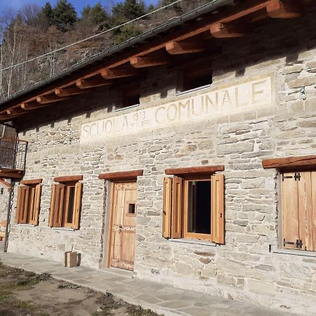 La Scuola Acomodação com café da manhã Mortaria Exterior foto