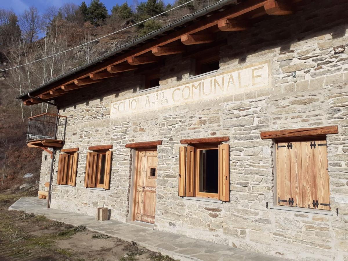 La Scuola Acomodação com café da manhã Mortaria Exterior foto